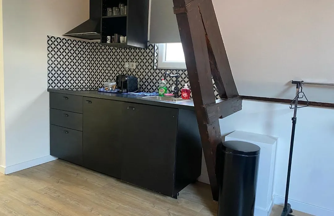 Rotterdam Inn-1